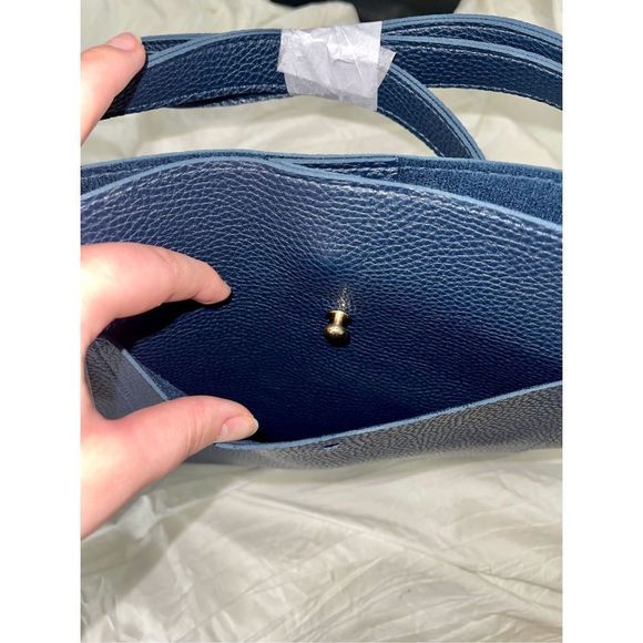 Navy Blue Crossbody Bag - Picture 4 of 5